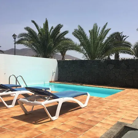 Holiday Ensueno Playa Blanca (Lanzarote)